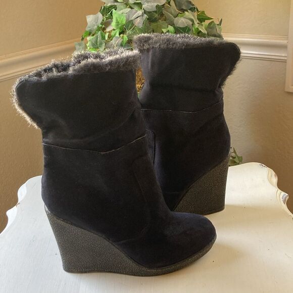 Zigi Soho Gabriel Faux Fur Fold Over Black Suede Wedge Ankle Boots Size 7.5 New - Picture 9 of 15